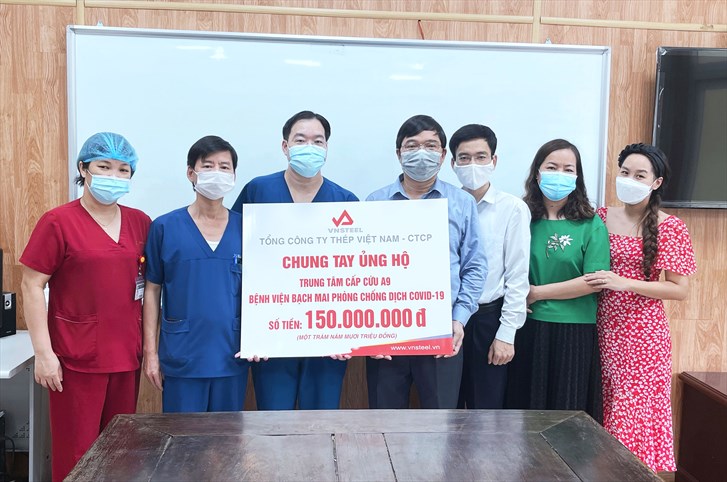 Người lao động VNSTEEL hỗ trợ Bệnh viện Bạch Mai chống dịch COVID-19