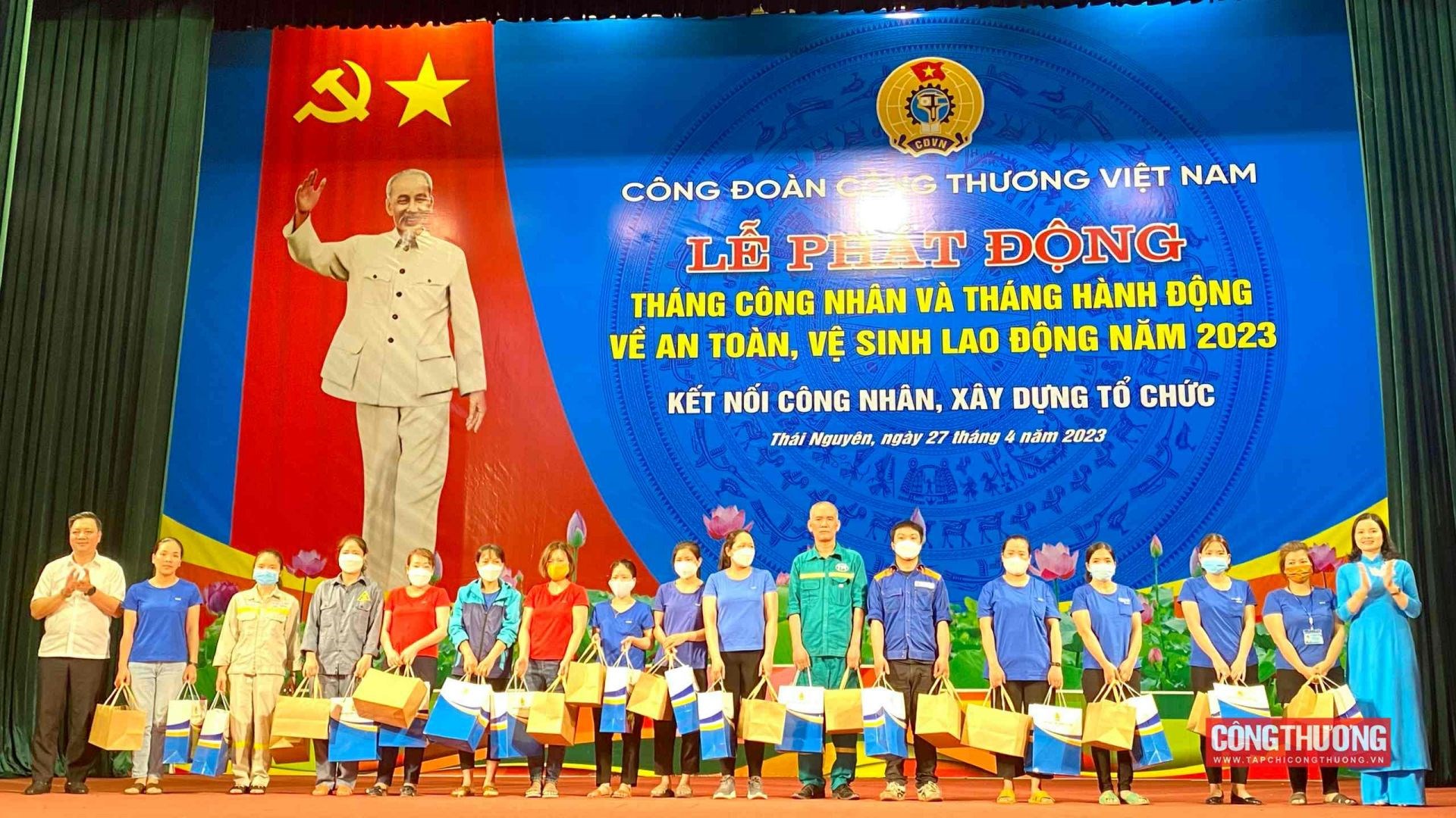 thang-cong-nhan-2023-nganh-cong-thuong