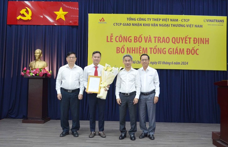 Lễ công bố Quyết định bổ nhiệm Tổng Giám đốc Công ty Vinatrans