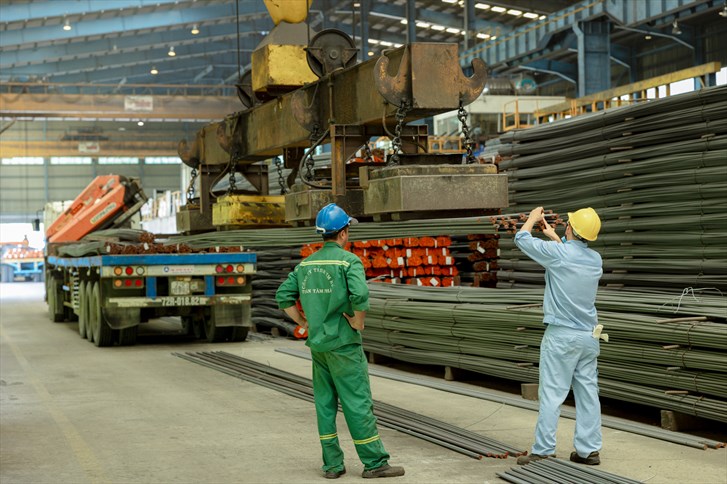 'Cạnh tranh giá thép thành phẩm tại thị trường nội địa ngày càng khốc liệt hơn'