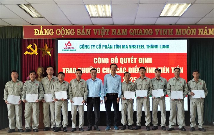 Công ty cổ phần Tôn mạ VNSTEEL Thăng Long đã tổ chức Hội nghị tuyên dương điển hình tiên tiến giai đoạn 2020-2025