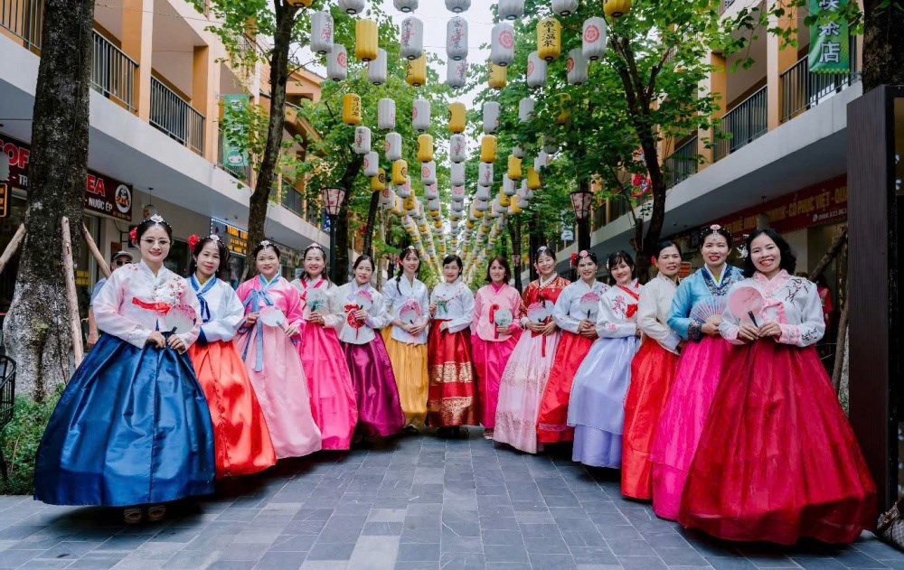 ton-ma-vnsteel-thang-long-viet-them-nhieu-thang-10-y-nghia_68ff3213c03bd