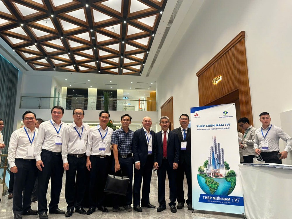 hoi-thao-nganh-thep-viet-nam-2025--lien-ket-chuoi-gia-tri---huong-toi-phat-trien-ben-vung_690d8e54288a5