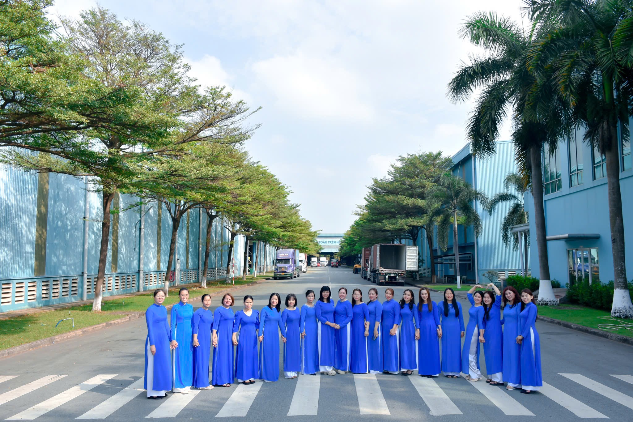 z7605184543065_ee3be71722aa4553fcfbfcc6102cd9d8