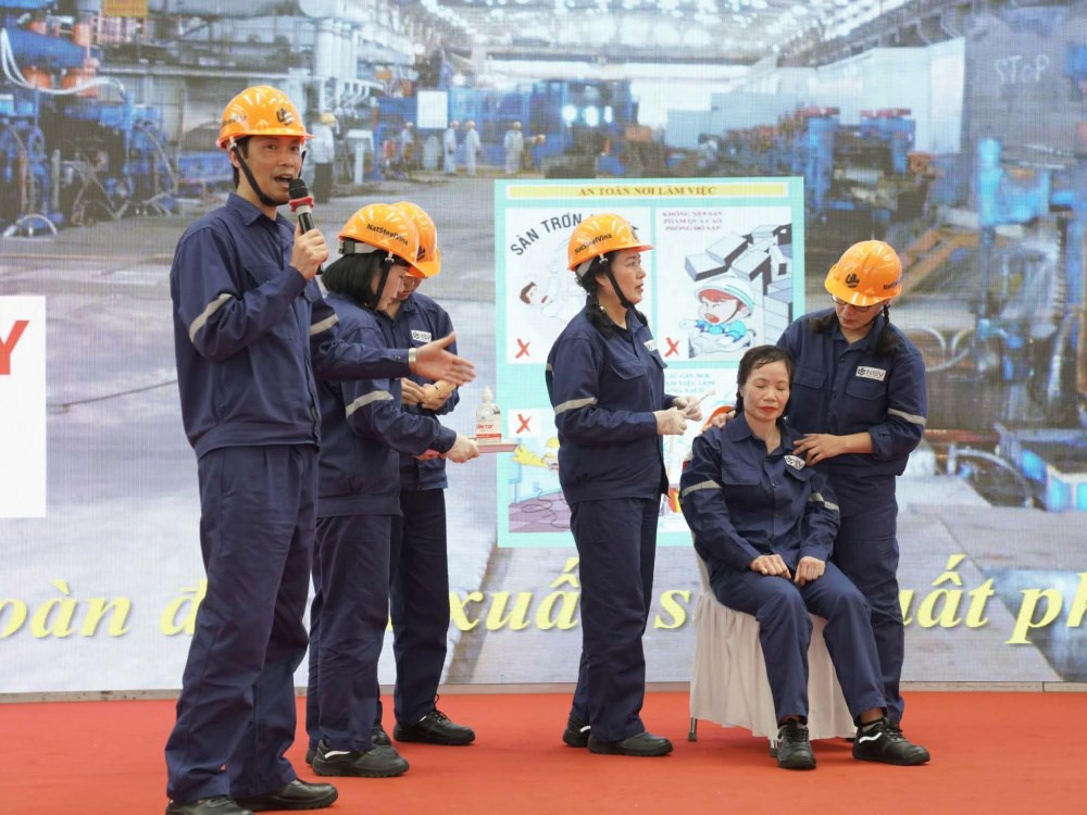 cong-ty-tnhh-natsteelvina--thep-viet-sing-tinh-than-thep-tai-hoi-thi-an-toan-ve-sinh-vien-gioi-lan-thu-9_6a07fb445c33e