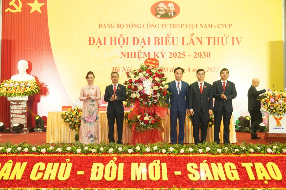 ban-linh-nguoi-lam-thep-tai-tong-cong-ty-thep-viet-nam-ctcp--vnsteel--trong-hanh-trinh-bao-ve-nen-tang-tu-tuong-cua-dang-thoi-ky-moi_6a13b6a2026cb