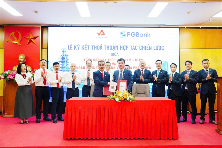 Tăng cường hợp tác bền vững: VNSTEEL và PGBank chính thức ký kết hợp tác chiến lược