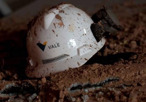 Thiếu hụt quặng sắt sau thảm họa Vale khiến các nhà sản xuất thép Brazil rơi vào khủng hoảng