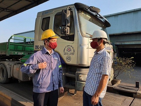 Thép Việt Sing đảm bảo an toàn sức khỏe cho người lao động và khách hàng trong phòng chống dịch Covid 19