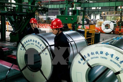 EU tiếp tục áp thuế chống bán phá giá thép của Trung Quốc