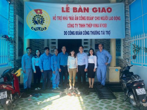 Chủ tịch Công đoàn Công Thương Việt Nam-Trần Quang Huy dự hội nghị tổng kết hoạt động công đoàn năm 2018 và triển khai nhiệm vụ năm 2019 tại Công ty TNHH  Sản xuất Thép VinaKyoei