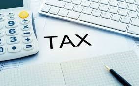 Để được gia hạn nộp thuế, tiền thuê đất, người nộp thuế cần làm gì?