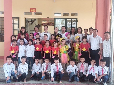 Khánh thành công trình Nhà bán trú Trường Tiểu học Tân Thượng do VNSTEEL tài trợ